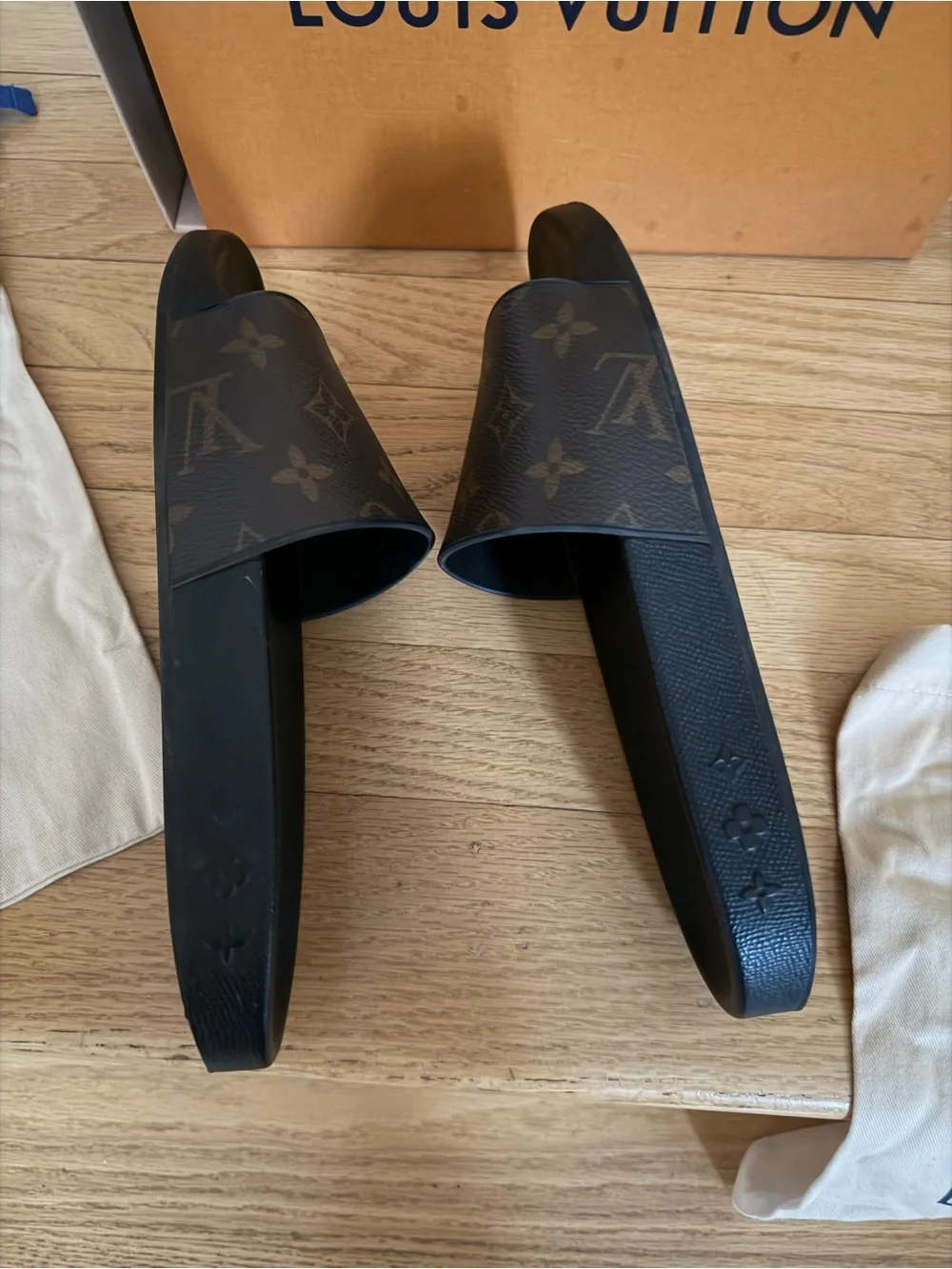 Louis Vuitton Waterfront Mule Men’s Black Brown Monogram Slide Sandals size 7